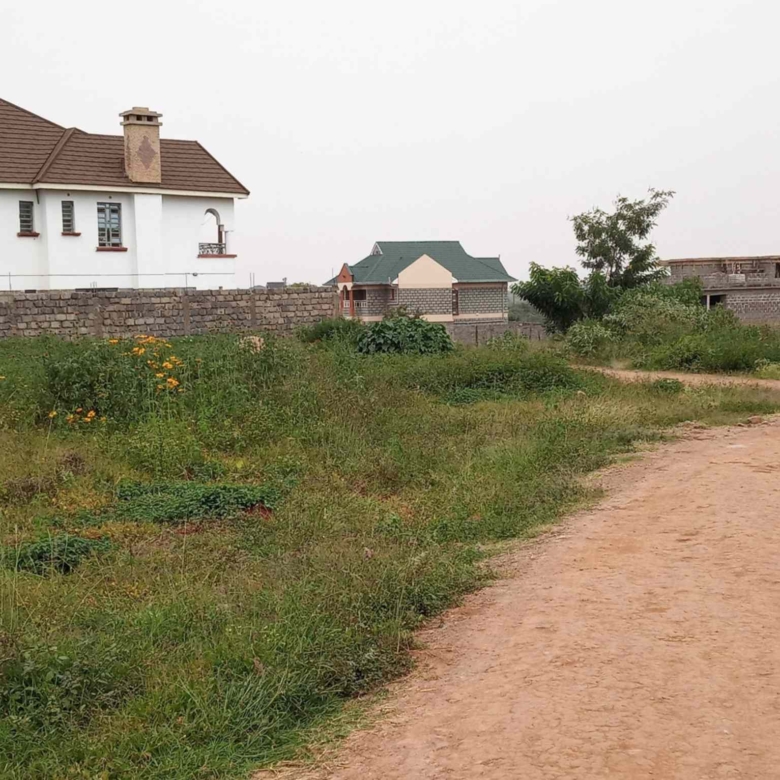 Plots (¼-acre & ⅛-acre) along Ruiru‑Githunguri Road, Ruiru, Kiambu County
